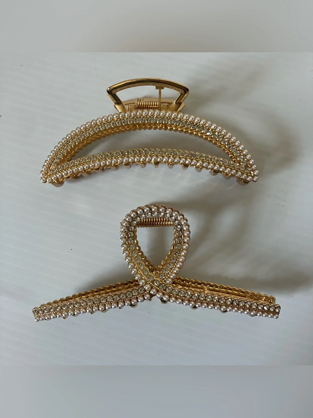 Bundle of Two Gold Pearl Embellished Claw Hair Clips